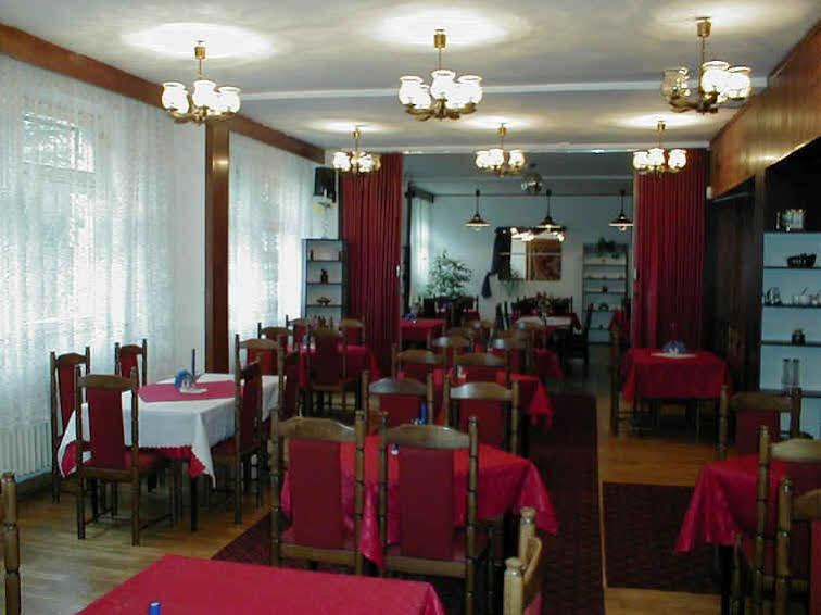 Appartement Jowisz à Poznań Extérieur photo