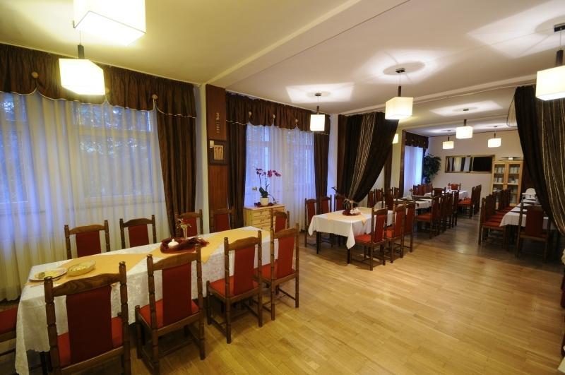 Appartement Jowisz à Poznań Extérieur photo